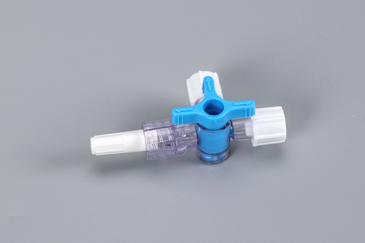 Disposable 3-way stopcock with extension